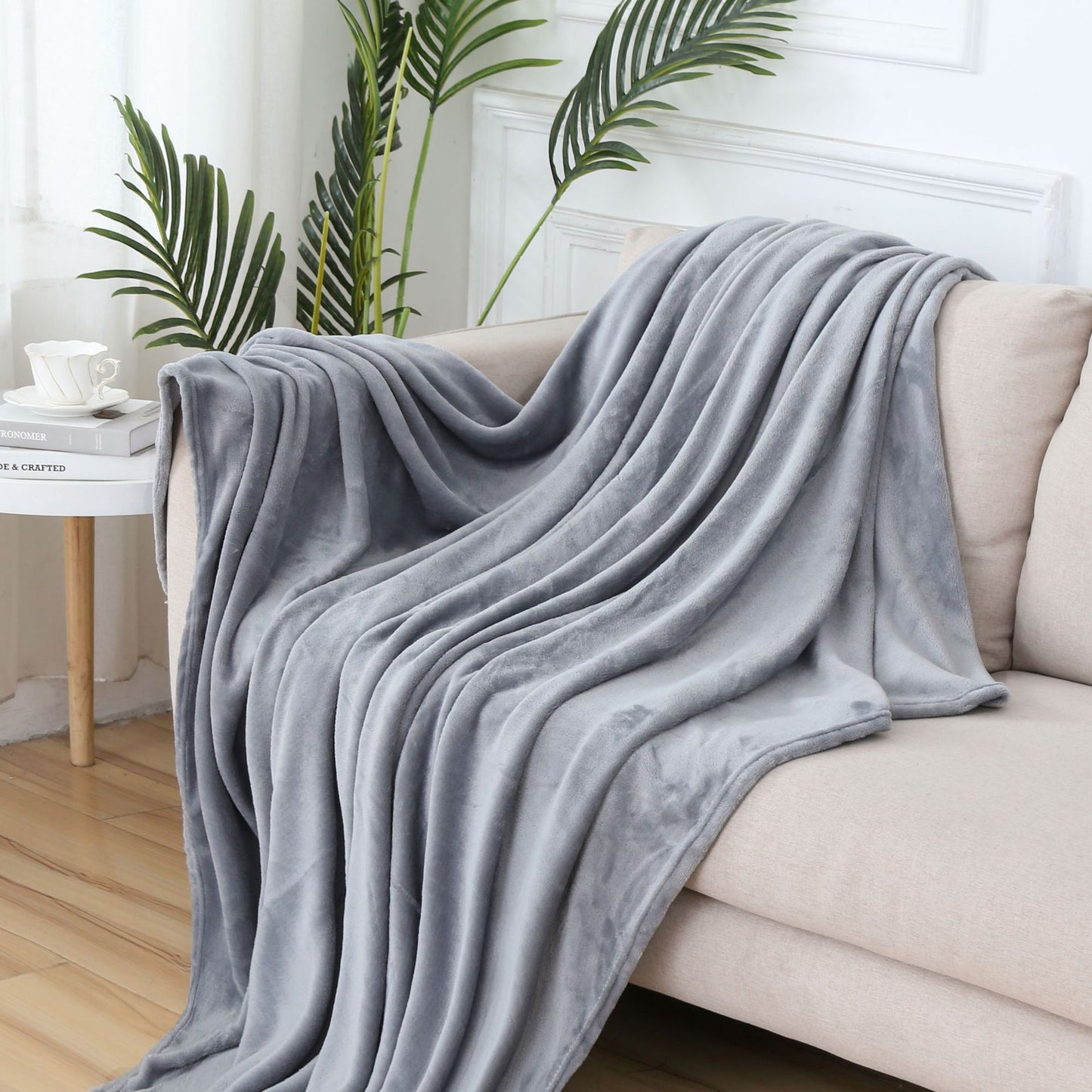 Juyafio Fleece Bed Blankets Full Size Light Grey - Soft Lightweight Plush Fuzzy Cozy Luxury Blanket Microfiber,90x90 inches